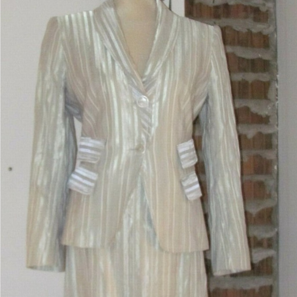 Andy The Anh suit
